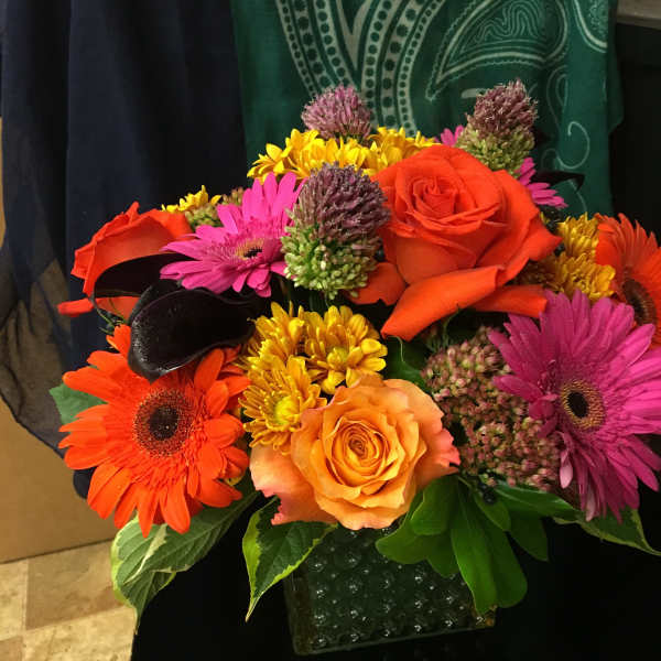 Jewel Rainbow: roses, gerberas, and more