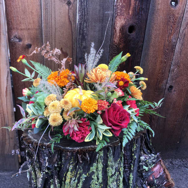 Fall harvest round centerpiece