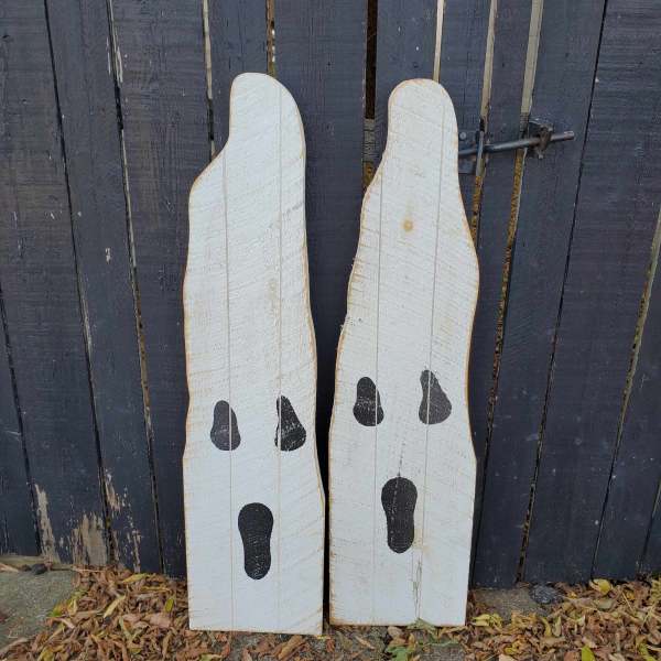 Short Ghost Porch Sign