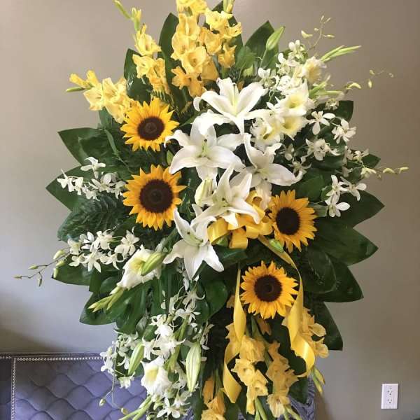 #69 SUNFLOWERS SPRAY WREATH