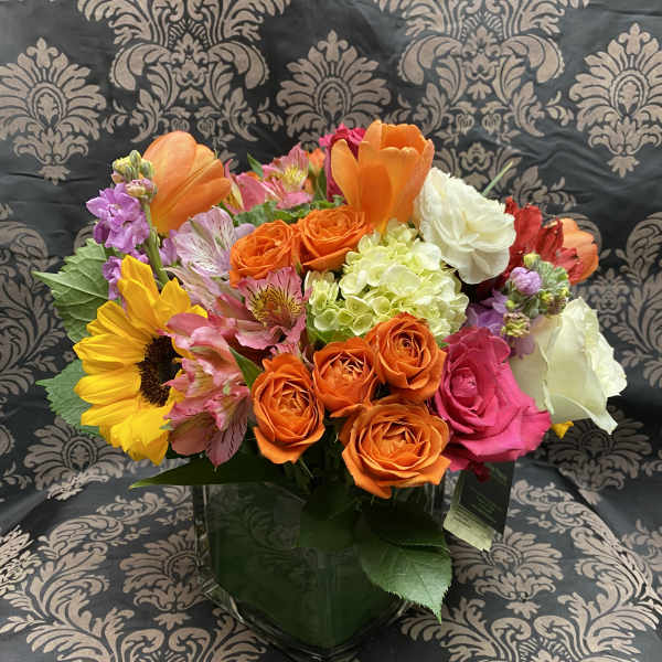 Designer's Choice Mix Bouquet.