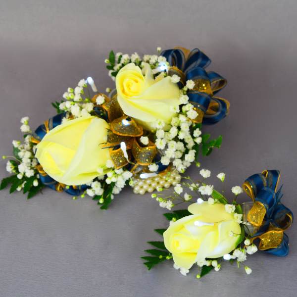 Corsage w/Lights- Pearl band