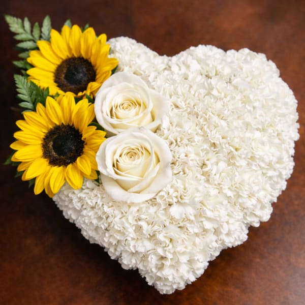 Golden heart elegance