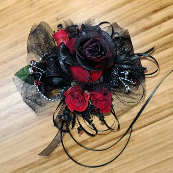 Midnight Rose Elegance