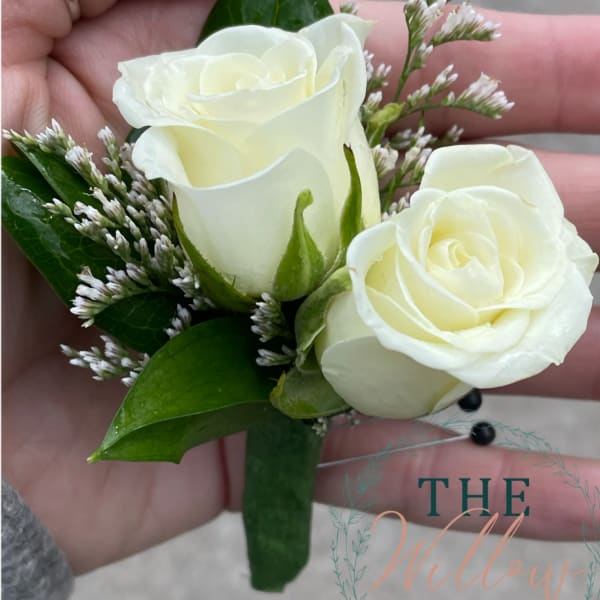 Spray Rose Boutonniere
