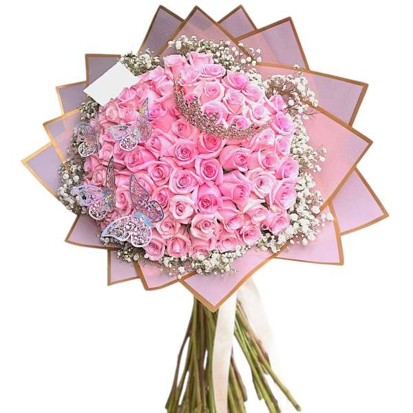 Pink rose bouquet with baby’s breath and butterfly decorations