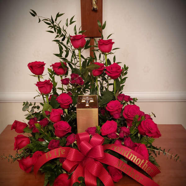 Roses of Love Urn Ring by The Potted Plant