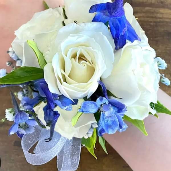 White and blue corsage