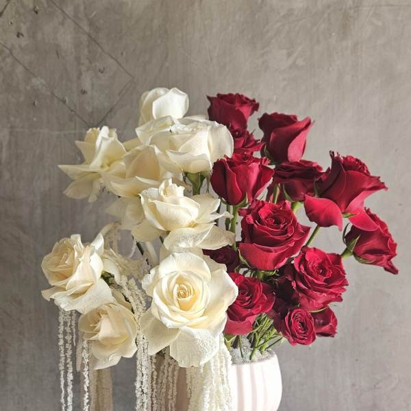 Crimson & Cream Romance