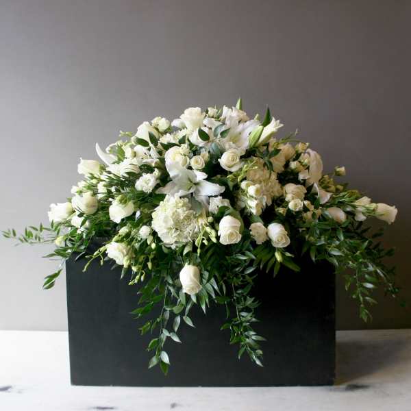Elegant Tribute Casket Piece