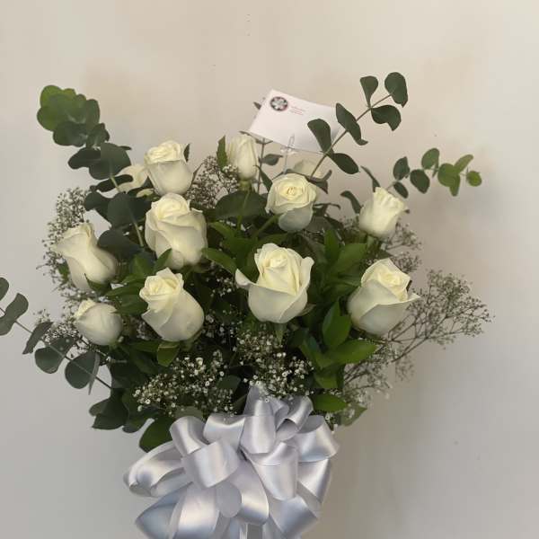 Dozen white roses