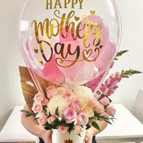 Maternal love flower box
