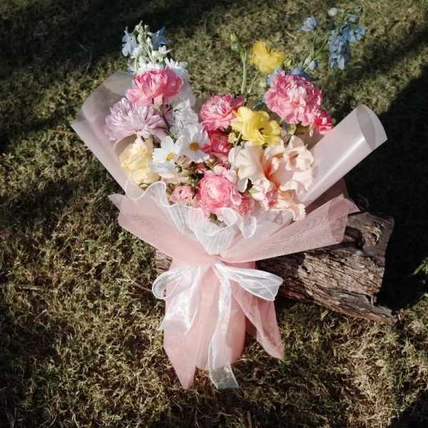 Seasonal Pastel Harmony – Designer’s Choice Bouquet (Random)