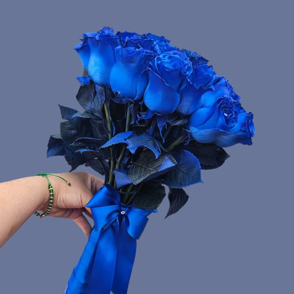 Nake blue