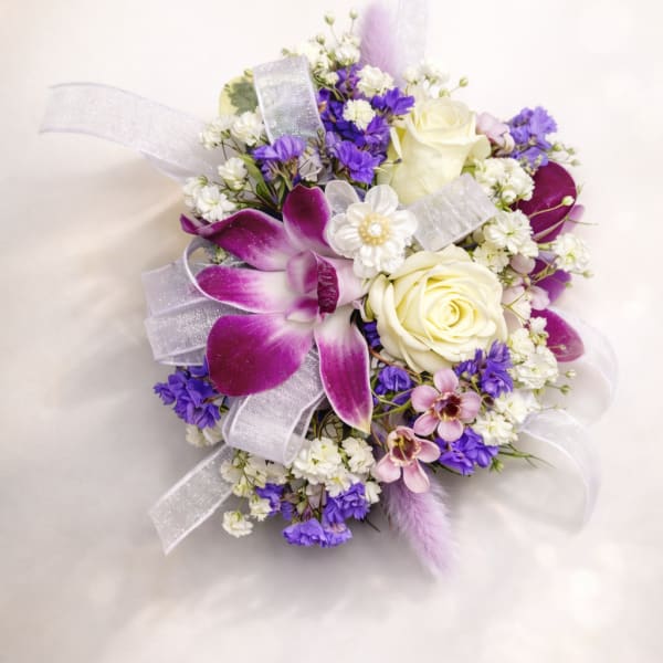 Corsage 8