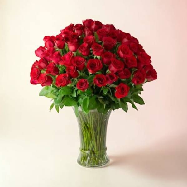 100 Roses Arranged