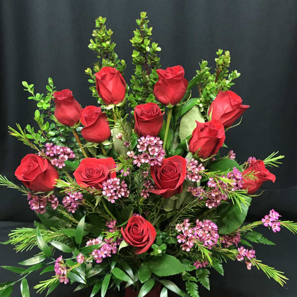 Dozen Medium Stem Roses in Gathering Vase - Red or Choose Colored