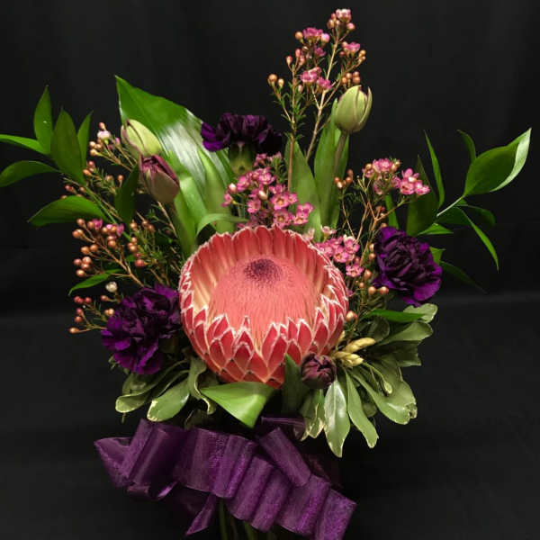 Queen Protea Vase