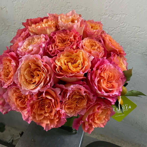 Bouquet of pink and orange roses