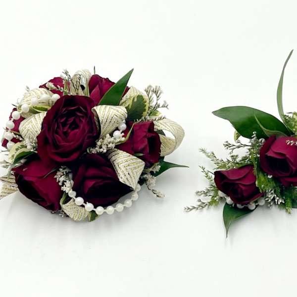 Classy & Pearls Boutonniere and Wristlet Set