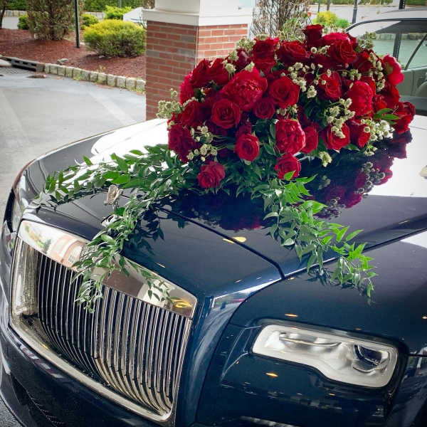 Exquisite Wedding Car Florals