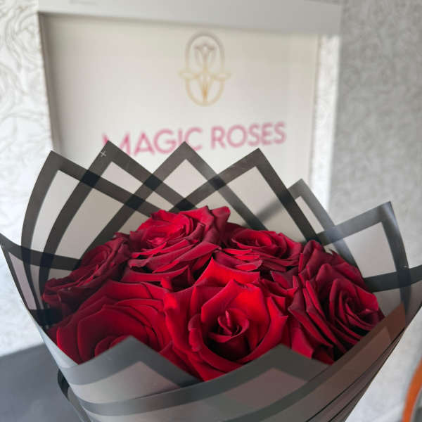 Eternal Passion – Dozen Roses