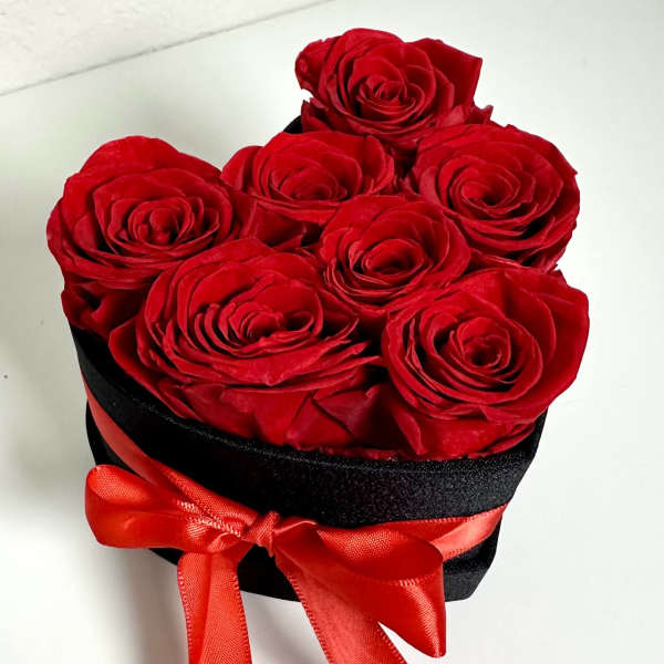 Long Lasting Red Roses in a Heart Shaped Box XSmall