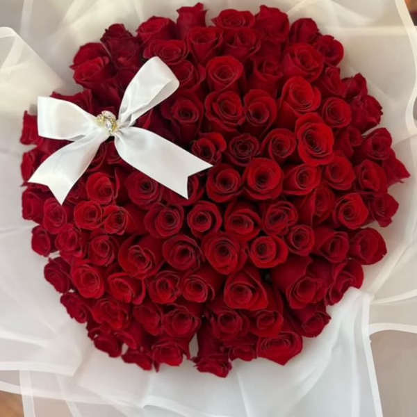 Red Love Roses with nice wrapping.