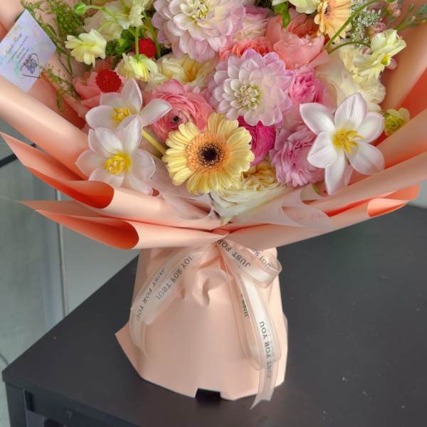 Blush Garden Bouquet