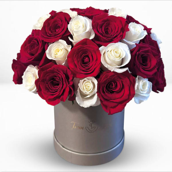 white & red Roses Silver