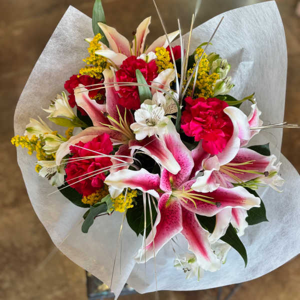 Stargazing Hand-Tied Bouquet