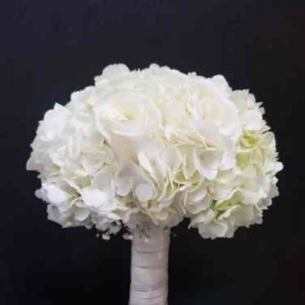 White hydrangea bouquet with a wrapped handle