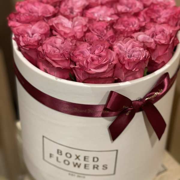 “Country Blues” 25 rose box