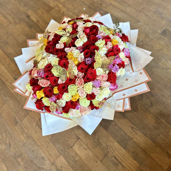 100 Rose Bouquet
