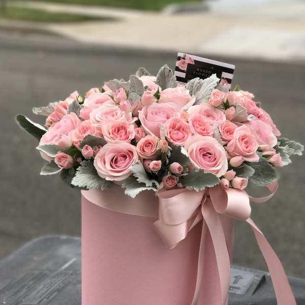 Roses and Dusty Miller box