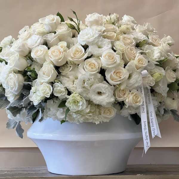 Ella Luxury White & Ivory Rose Floral Arrangement