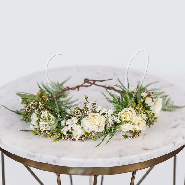 Full Fresh Flower Crown Neutral