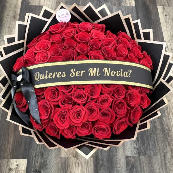 Ramo De 50 Rosas Rojas - Quieres Ser Mi Novia?