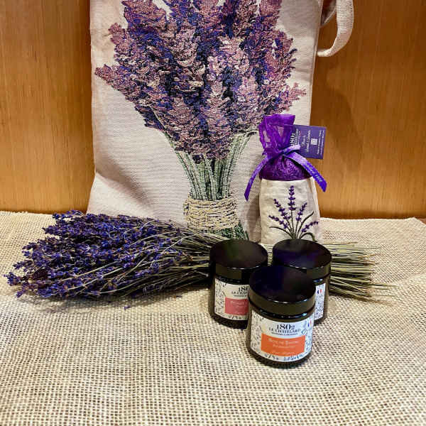 Lavender gift set with a tote bag, dried flowers, and scented jars