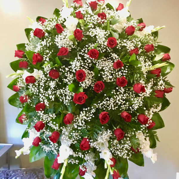#108 Classic Red Rose Spray