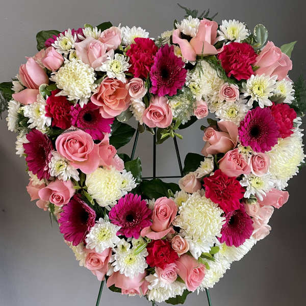 FUNERAL HEART WREATH - Loving Heart 68