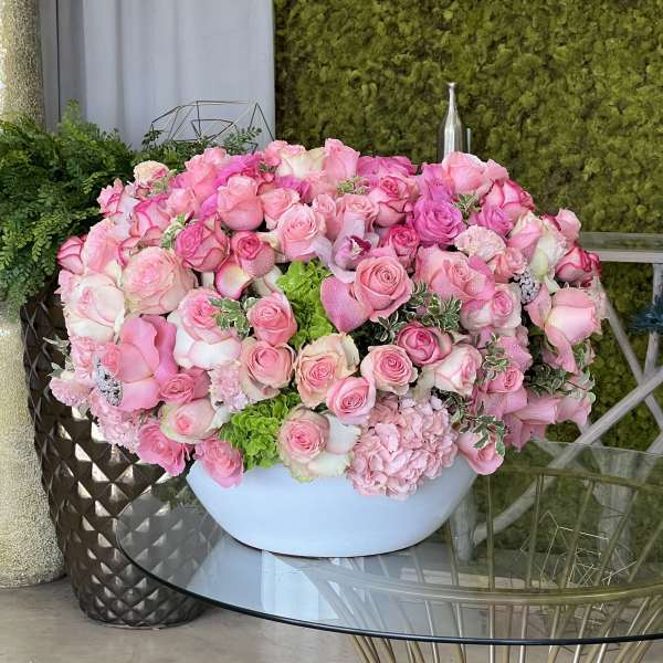 Esperance Pink Rose and Calla Lily Arrangement