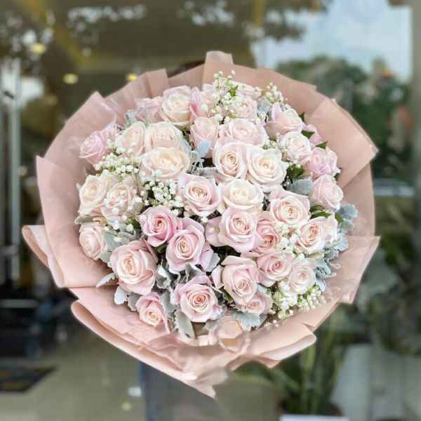 Ethereal Rose Bouquet