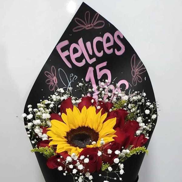 conos con flores