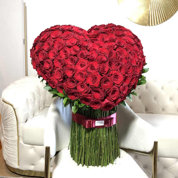 № 1 - RED ROSES HEART
