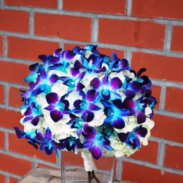 Blue and white bride bouquet
