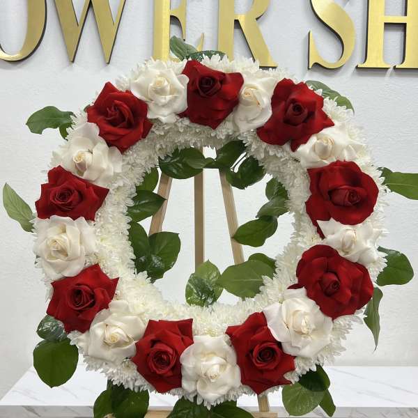 Médium Crown With Red And White Roses