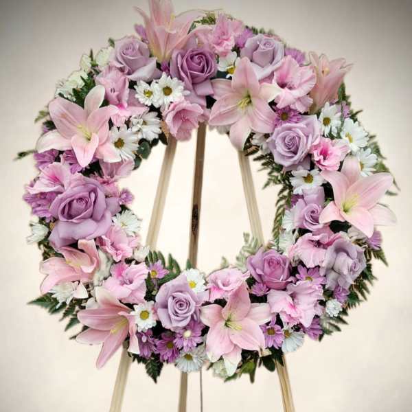 Peaceful Remembrance Wreath