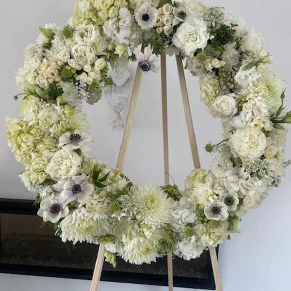 Eternal Grace Sympathy Wreath