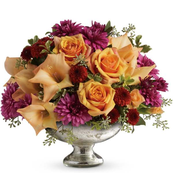 Teleflora's Elegant Traditions Centerpiece